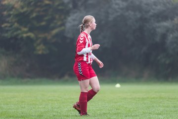 Bild 32 - wBJ TuS Tensfeld - SV Fortuna St. Juergen